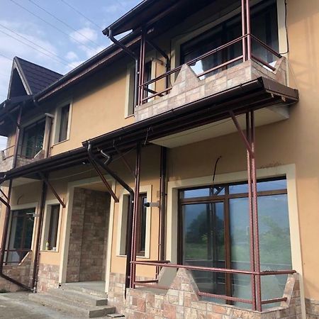 Casa Francesca Comanesti (Bacau) Exterior foto